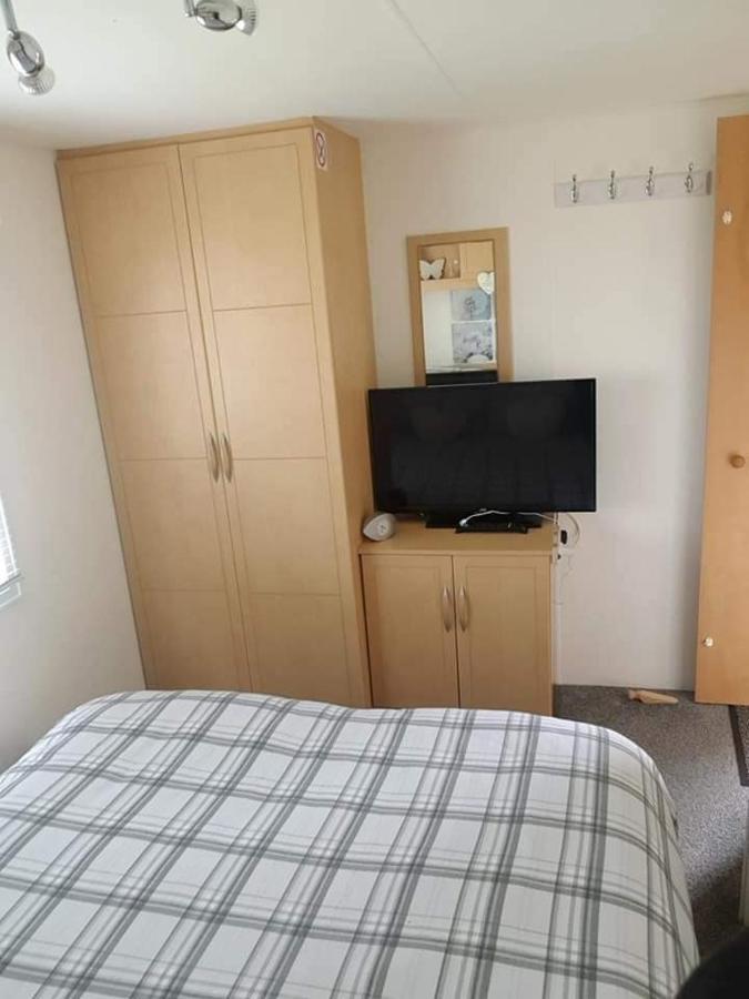 I 10 Caravan 4 Berth Chase Caravan Park Ingoldmells Exteriör bild