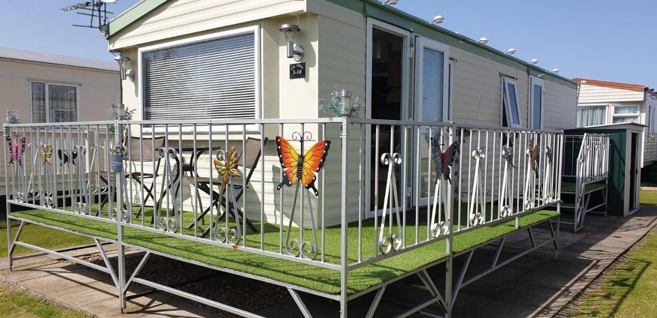 I 10 Caravan 4 Berth Chase Caravan Park Ingoldmells Exteriör bild